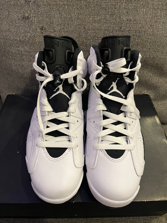 ? Air Jordan 6 Reverse Oreo – Size 9 Men – Brand New (B-Grade) ? main image 4